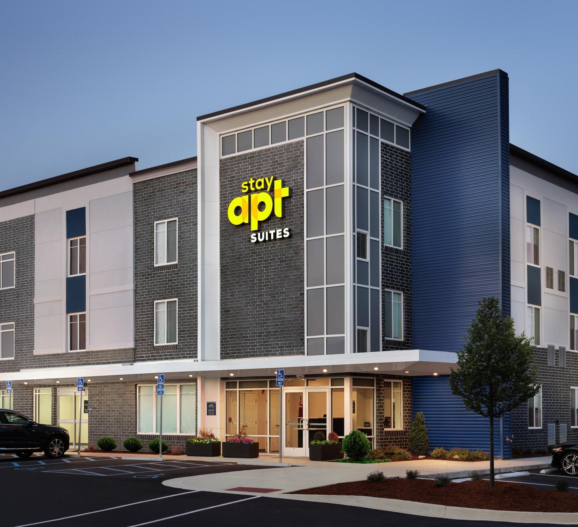 Stayapt Suites Ocala Exterior photo